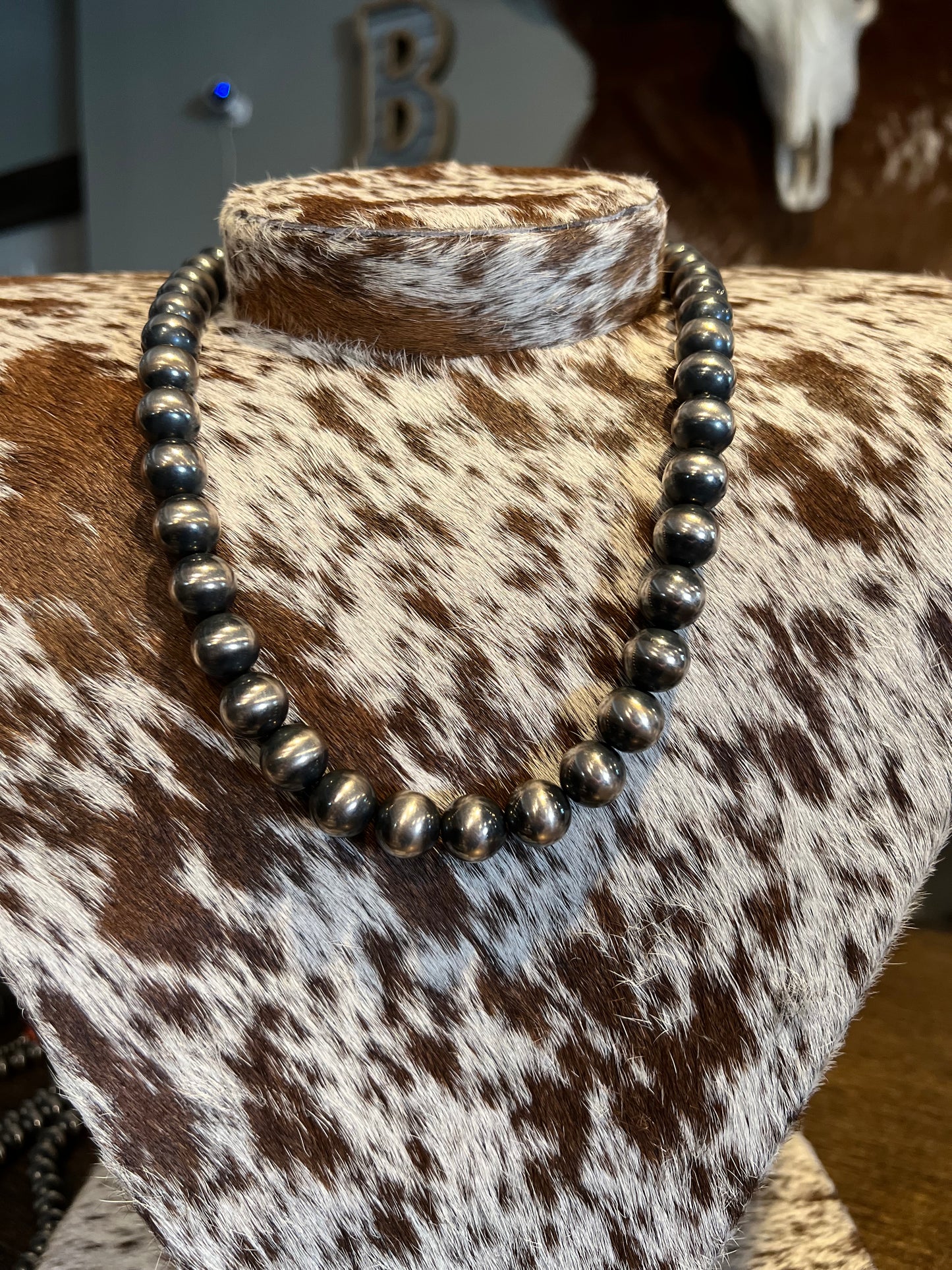 14MM 20” Navajo Pearl Necklace
