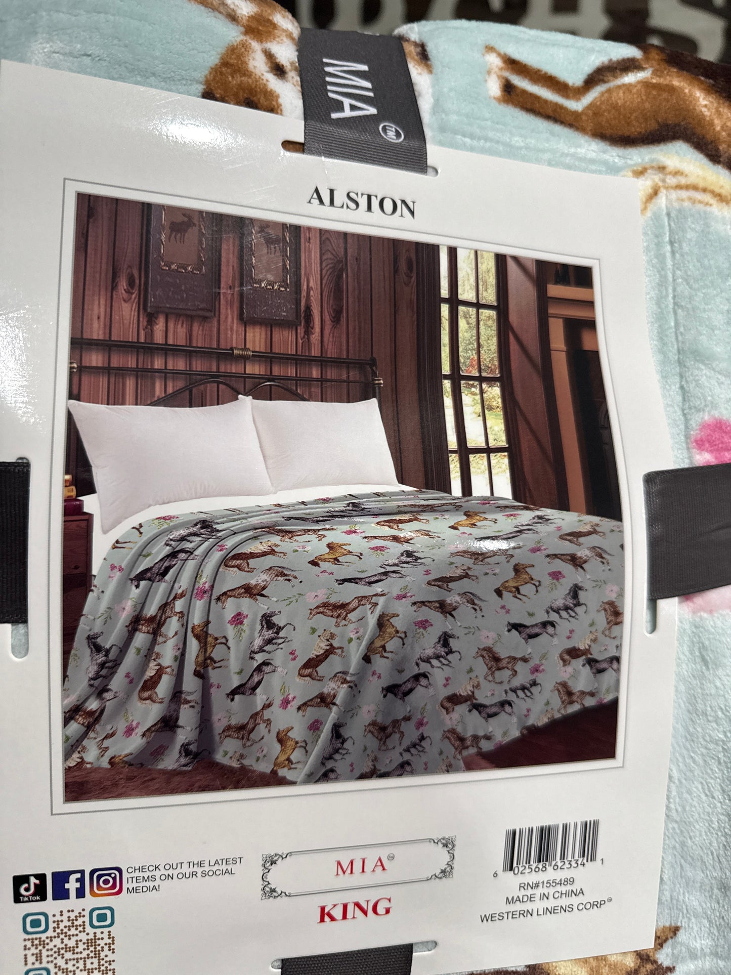 Ponies&Peonies King Blanket