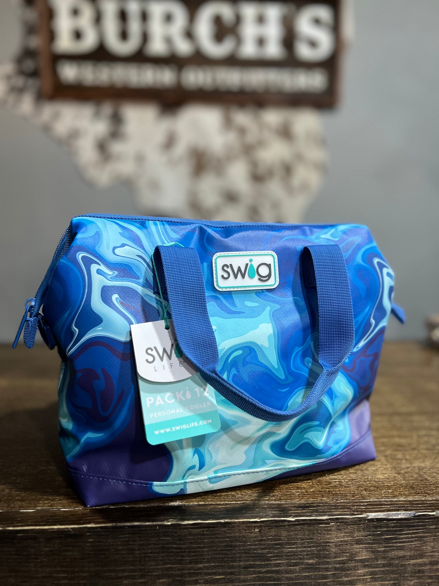 Swig Turquoise Waters Packi Lunch Box