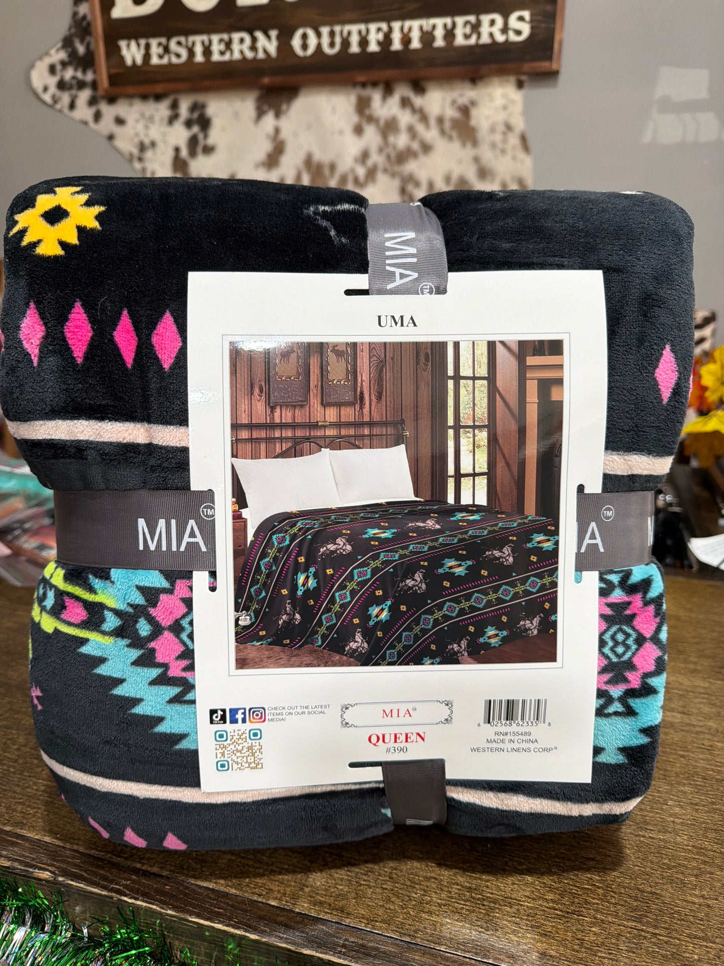 Retro Rodeo Queen Blanket