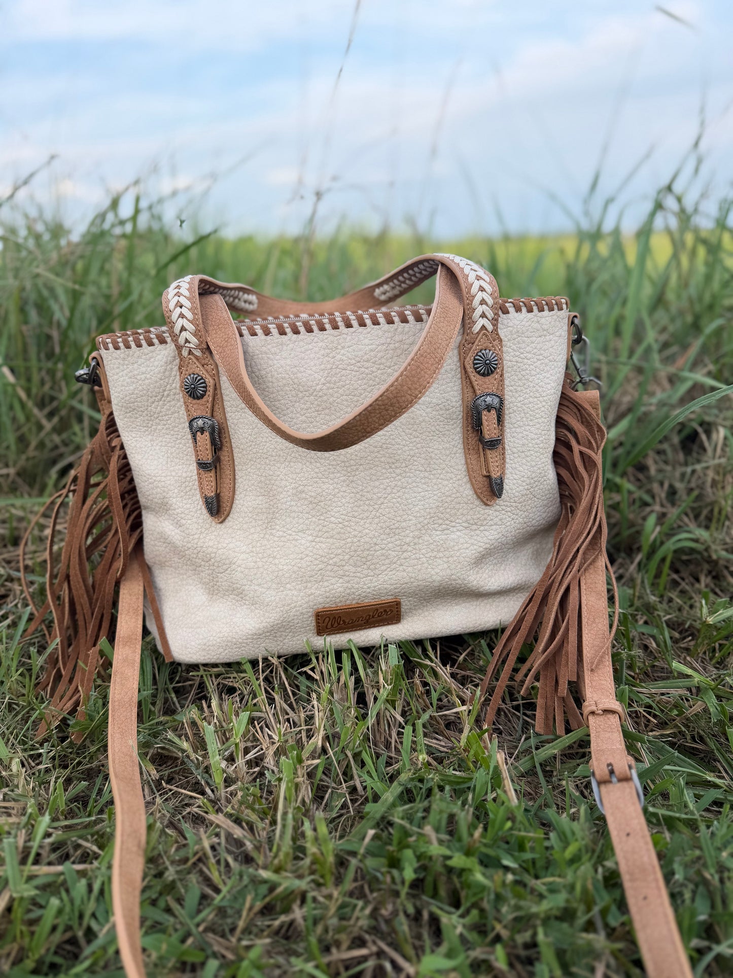 Wrangler Braided Tassel Tote - Tan