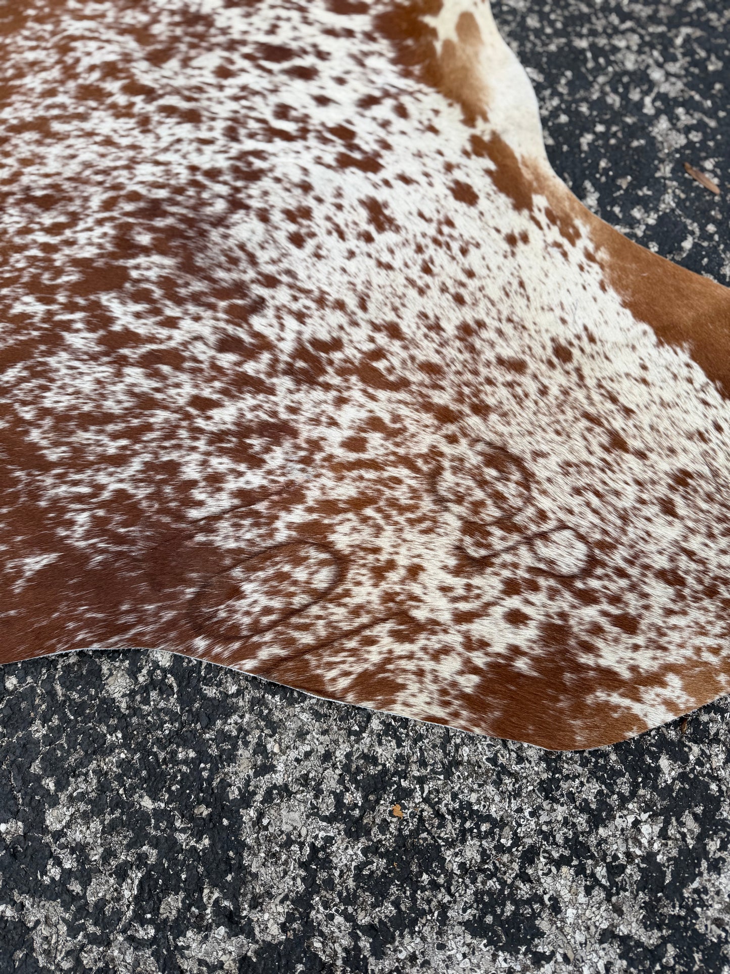 Blizzard Cowhide Salt & Pepper Rug