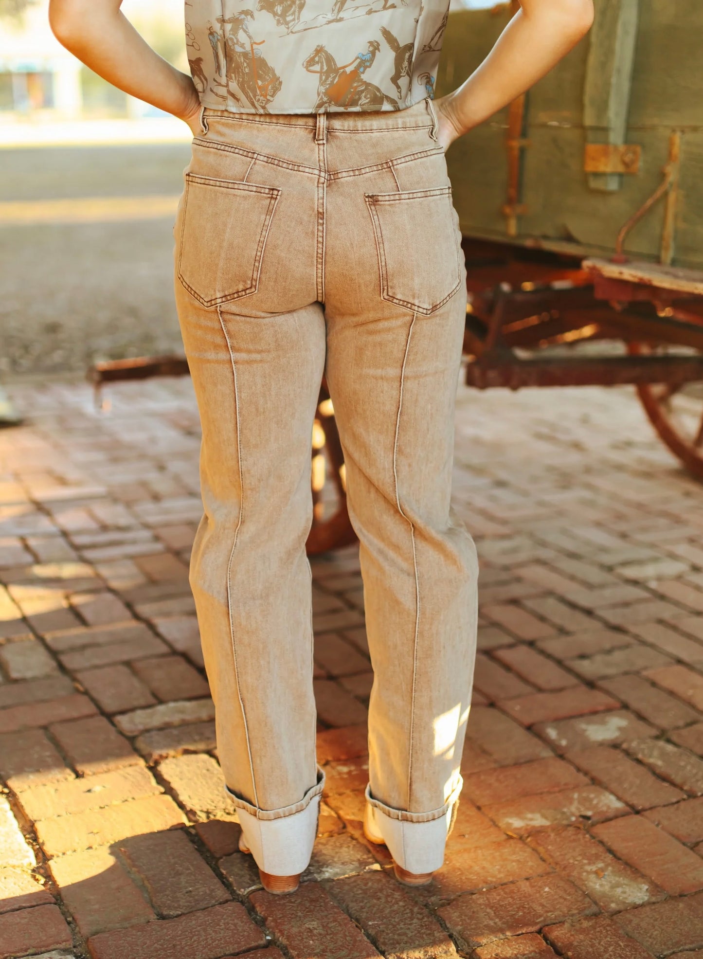 Buckskin Bae Trouser