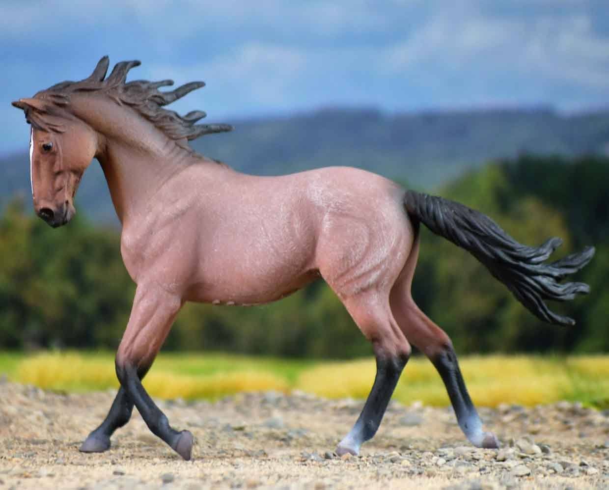 Bay Roan Mustang Mare Breyer CollectA