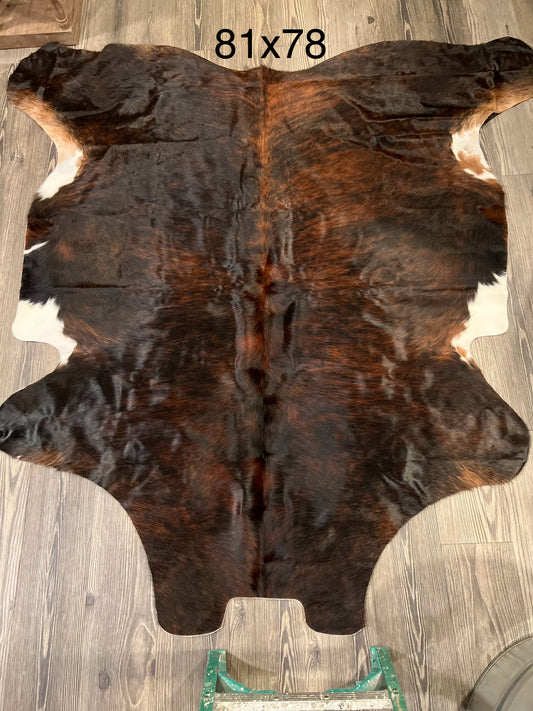 Cowhide Brindle H Rug