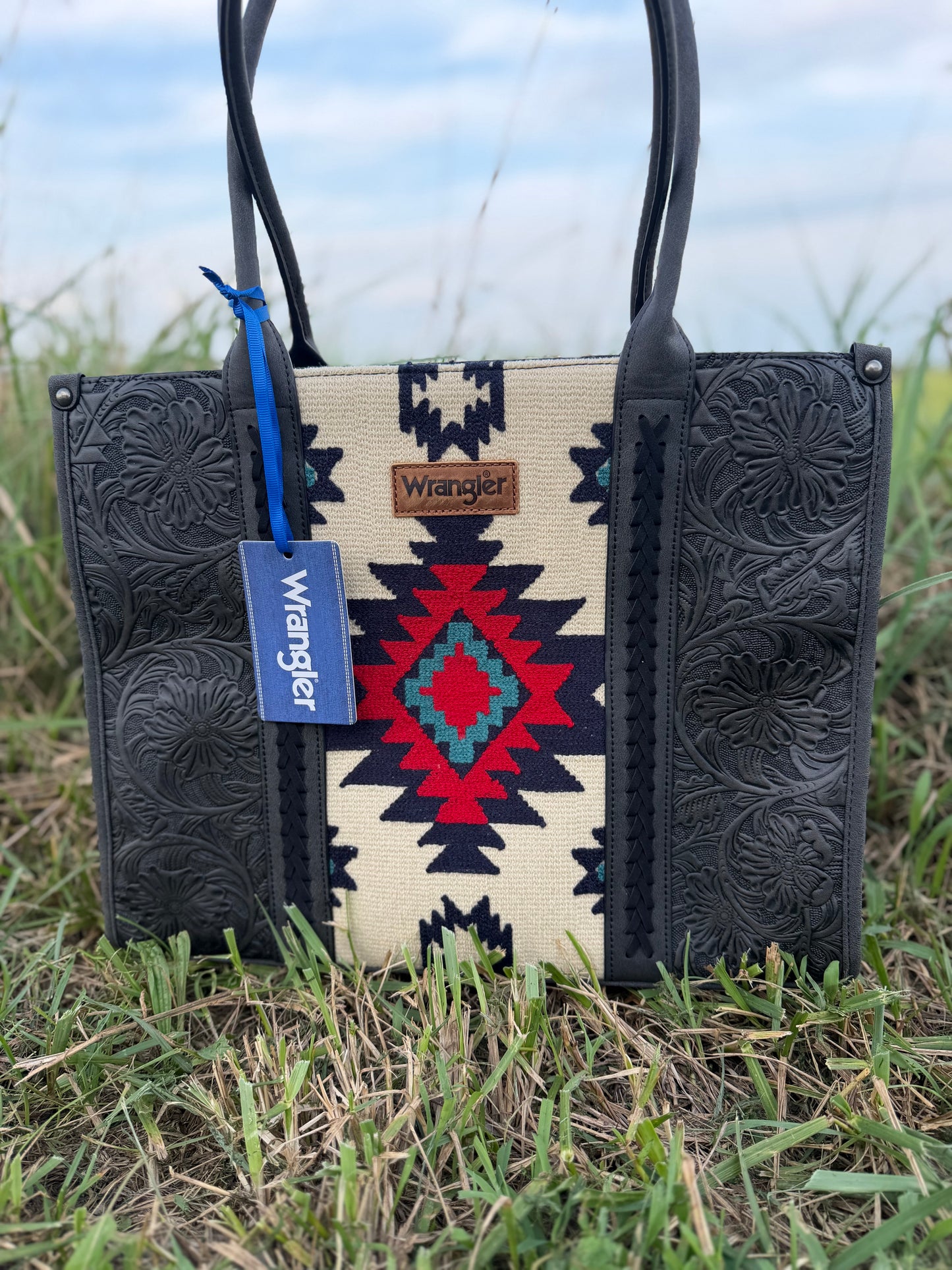 Wrangler Tooled Aztec Tote - Black