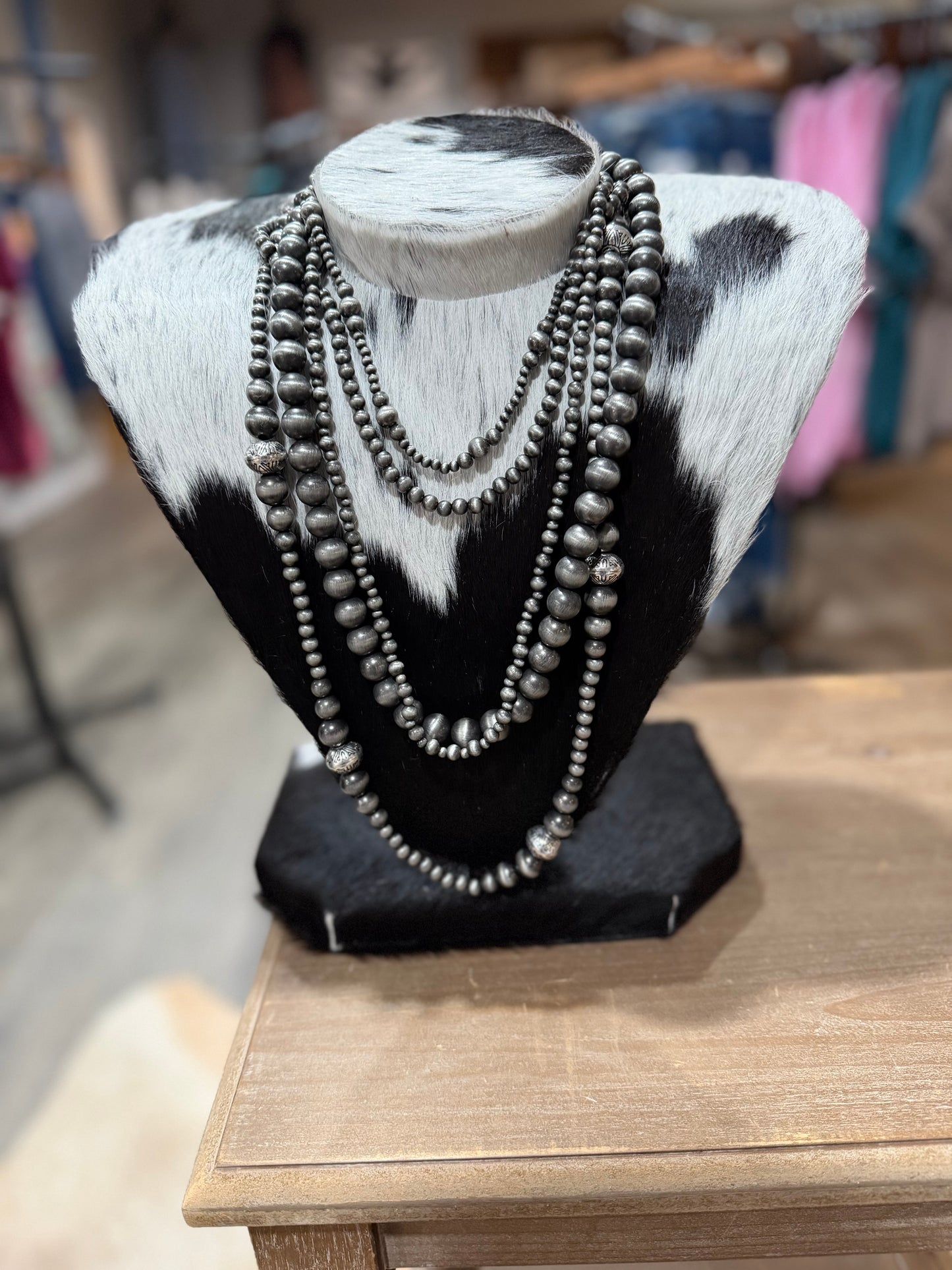 The Nevada Necklace