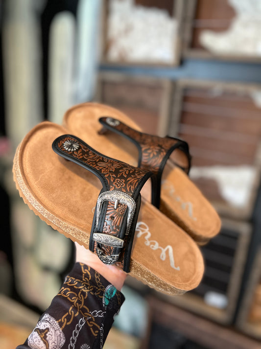 The Bailey Sandals