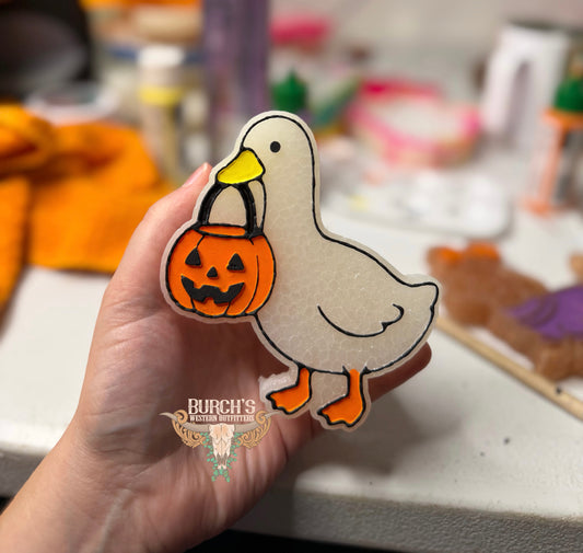 Pumpkin Bucket Goose Freshie