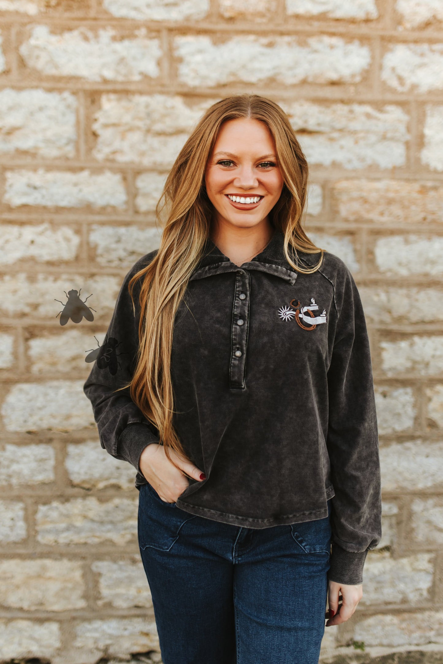 Rowel ‘Em Up Charcoal Embroidered Pullover