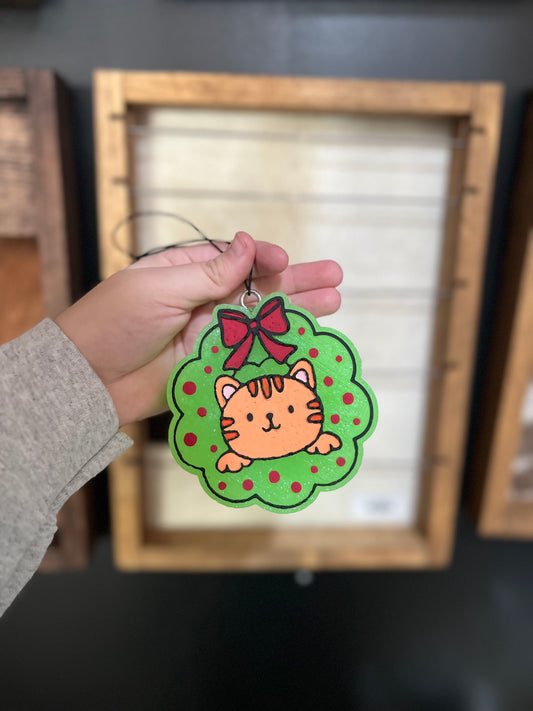 Orange Cat Christmas Wreath Freshie- Peppermint
