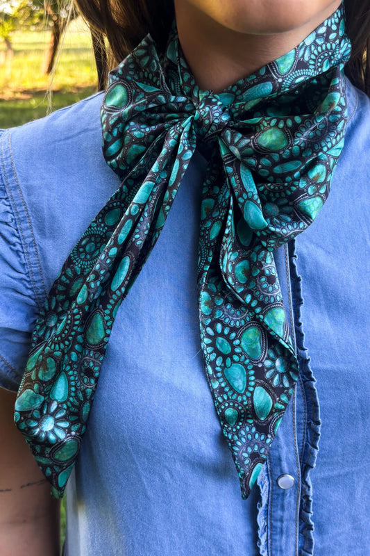 Turquoise clusters on neck tie 