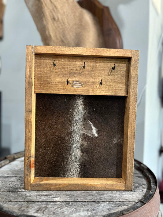 Cowhide Necklace Holder Variation 15