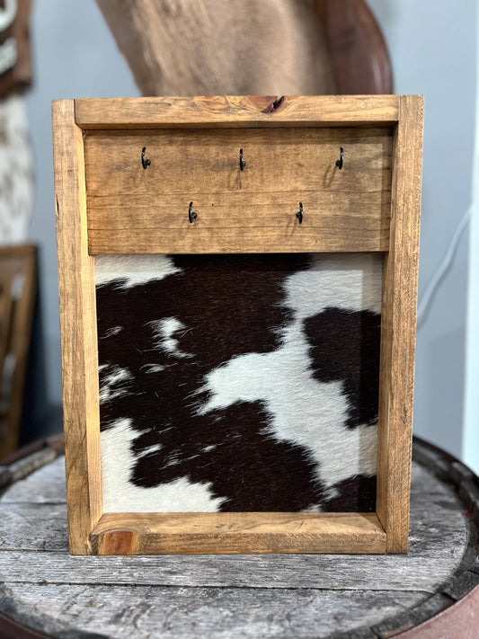 Cowhide Necklace Holder Variation 4
