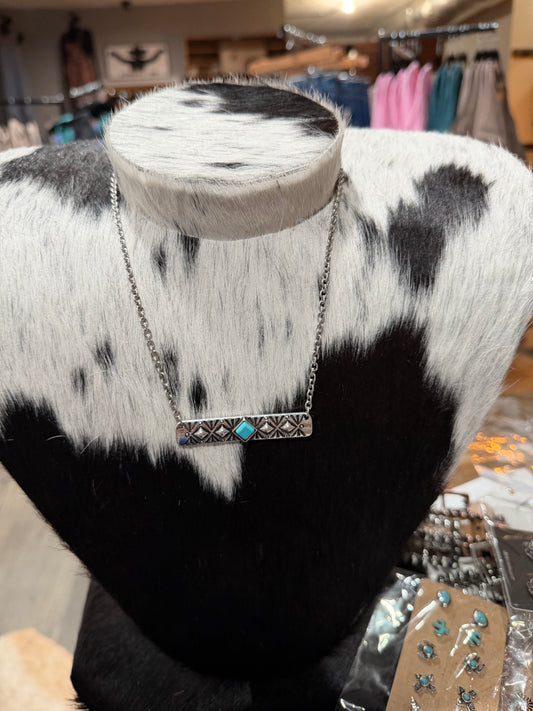 Semi Stone Bar Necklace