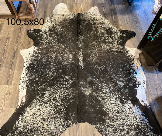 Scarred Black/White Salt & Pepper Cowhide Rug