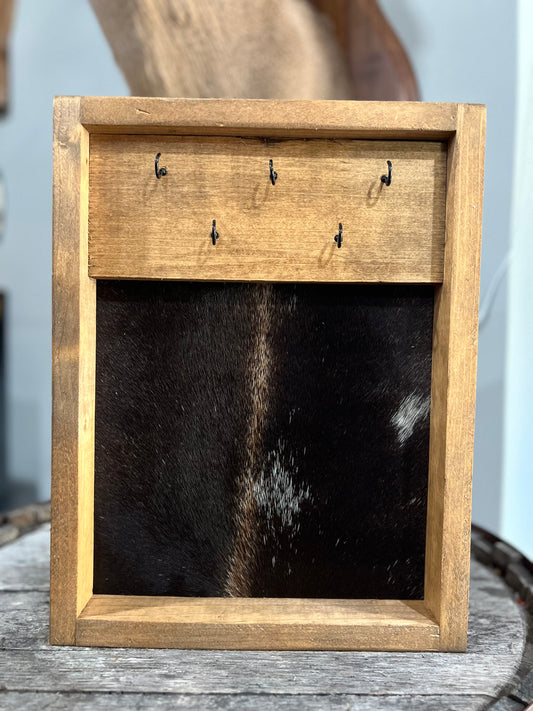 Cowhide Necklace Holder Variation 13