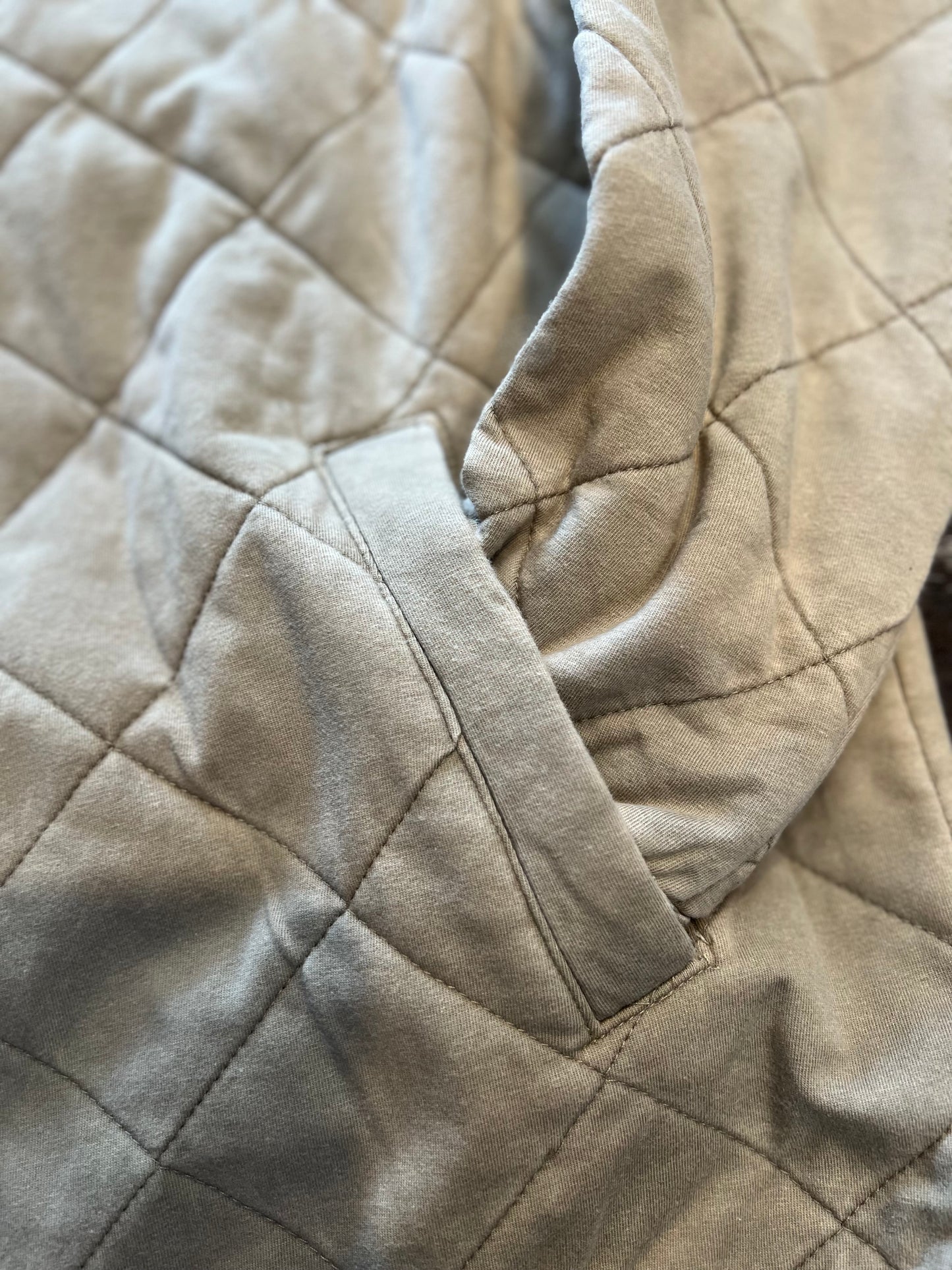 Quilted Teddy Quarter Zip *Arena Dirt