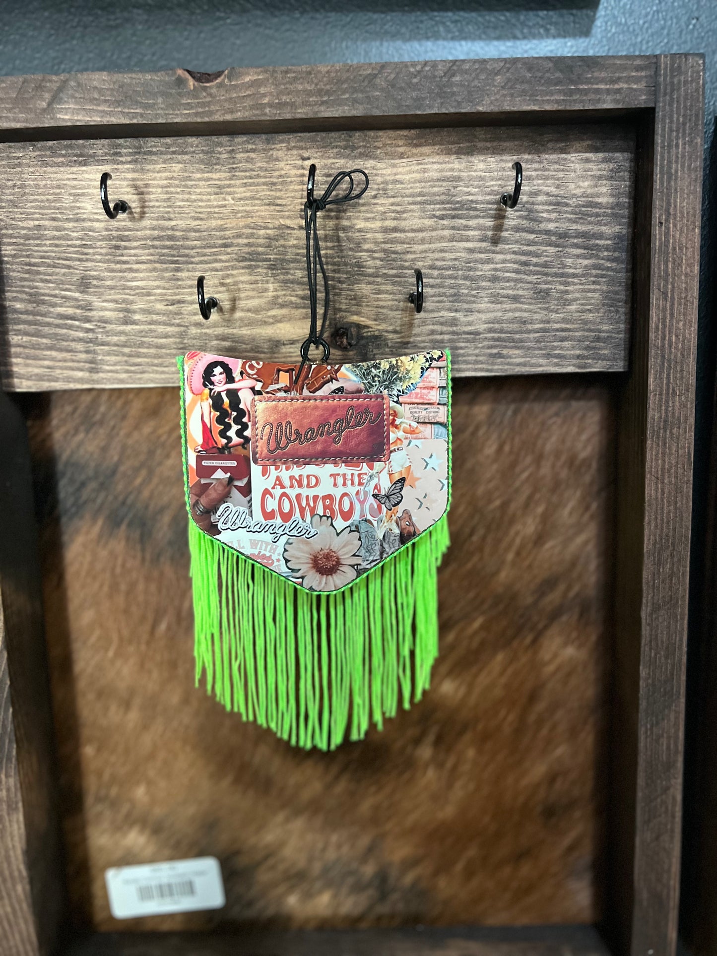 Wrangler Pocket Collage Frosted Coconut Freshie